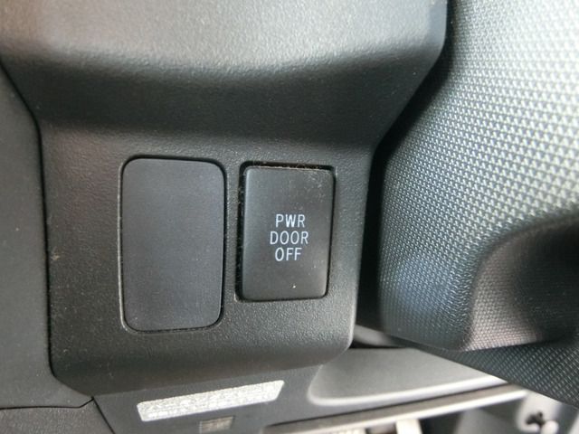 DAIHATSU WAKE 2014 Image 31