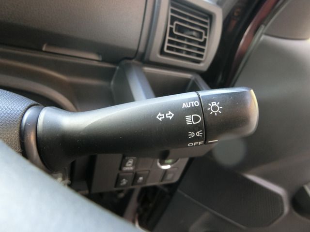 DAIHATSU WAKE 2014 Image 31