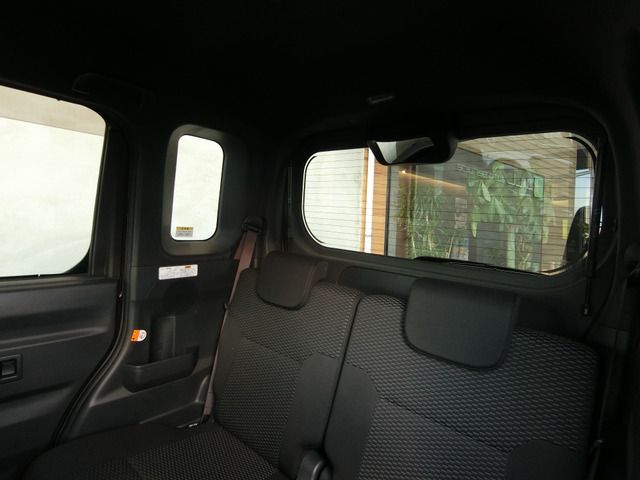 DAIHATSU WAKE 2014 Image 31