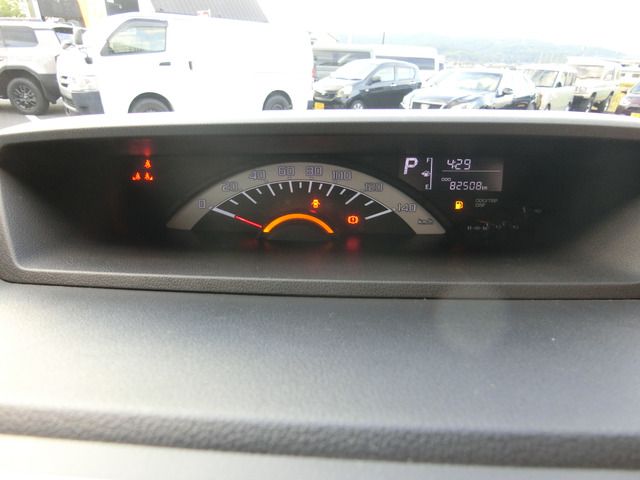 DAIHATSU WAKE 2014 Image 31