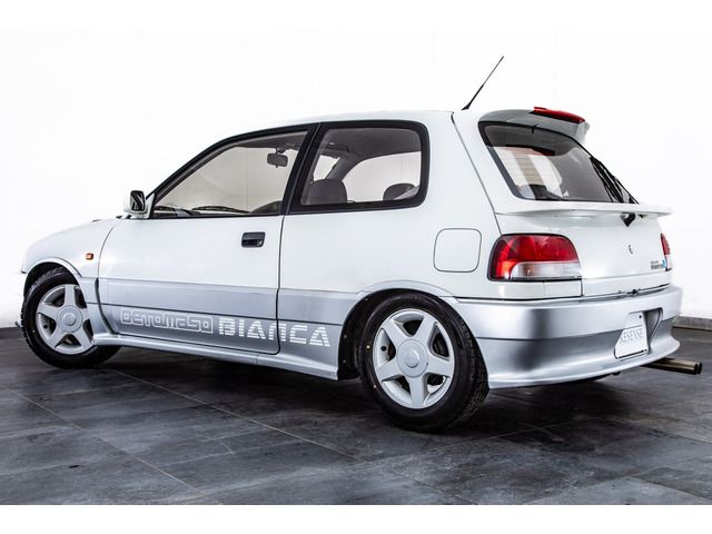 DAIHATSU CHARADE DETOMASO 1995 Image 31