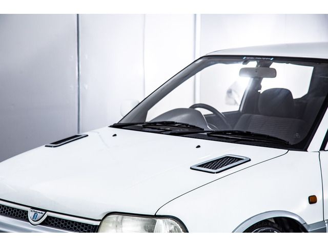 DAIHATSU CHARADE DETOMASO 1995 Image 31