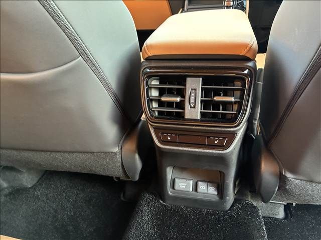 TOYOTA LEXUS NX350H 2023 Image 31