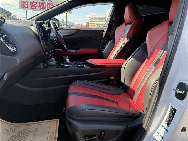 TOYOTA LEXUS NX450H+ AWD 2022 Image 31