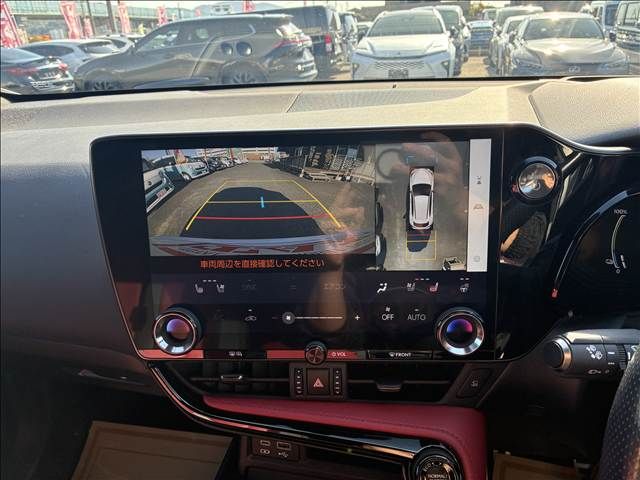 TOYOTA LEXUS NX450H+ AWD 2022 Image 31