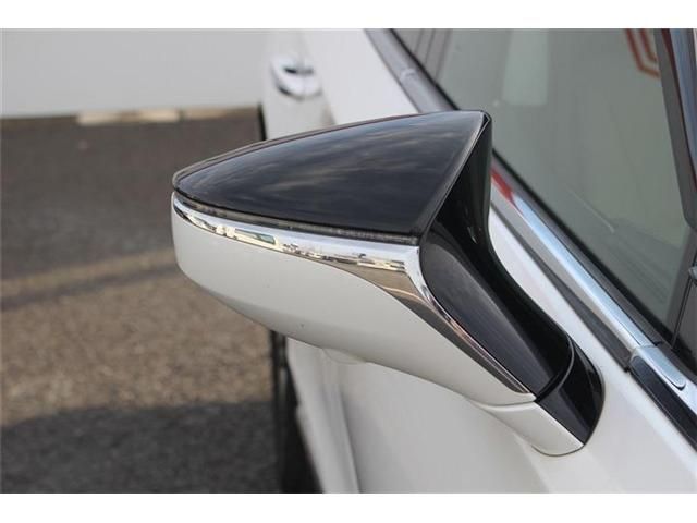 TOYOTA LEXUS LS500 4WD 2018 Image 31