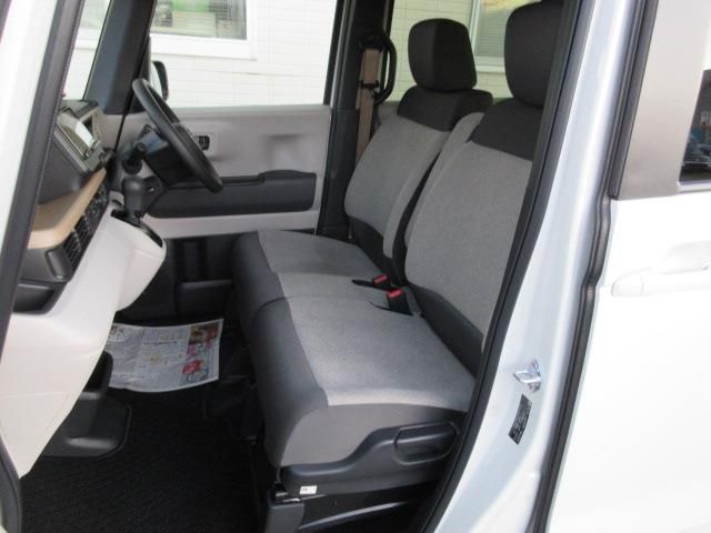 HONDA N BOX 4WD 2024 Image 31