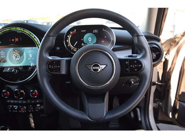 BMW MINI COOPER D 5DOOR 2022 Image 31