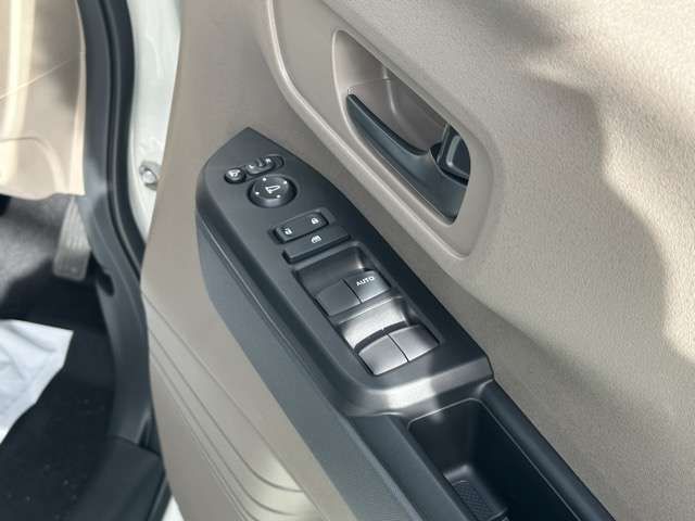 HONDA N BOX JOY 2025 Image 31