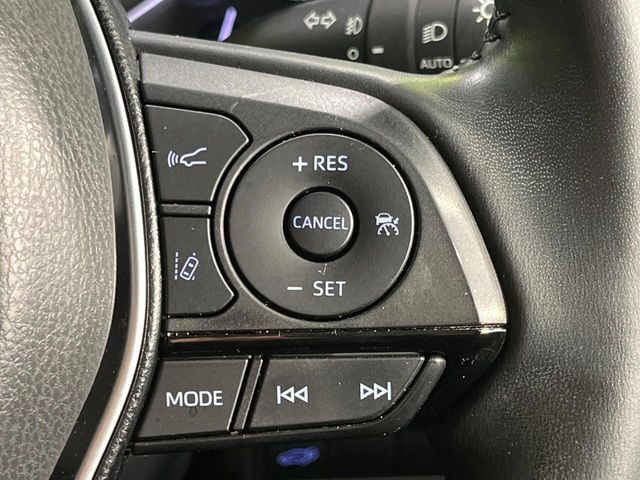 TOYOTA HARRIER 4WD 2021 Image 31