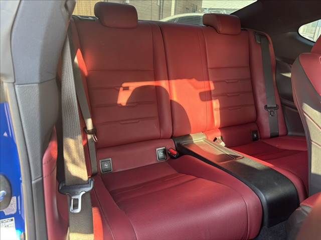 TOYOTA LEXUS RC300H 2015 Image 31