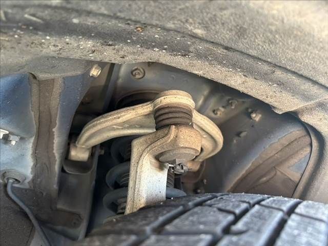 TOYOTA LEXUS RC300H 2015 Image 31