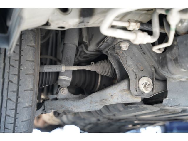 TOYOTA HIACE VAN 4WD 2016 Image 31