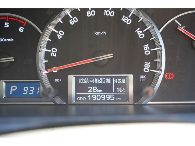 TOYOTA HIACE VAN 4WD 2016 Image 31