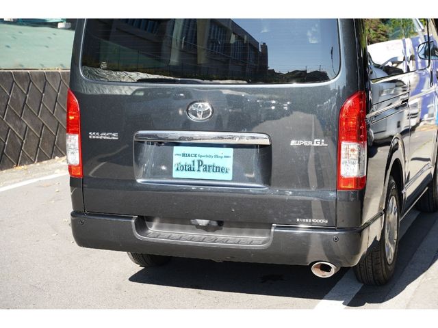 TOYOTA HIACE VAN 4WD 2016 Image 31