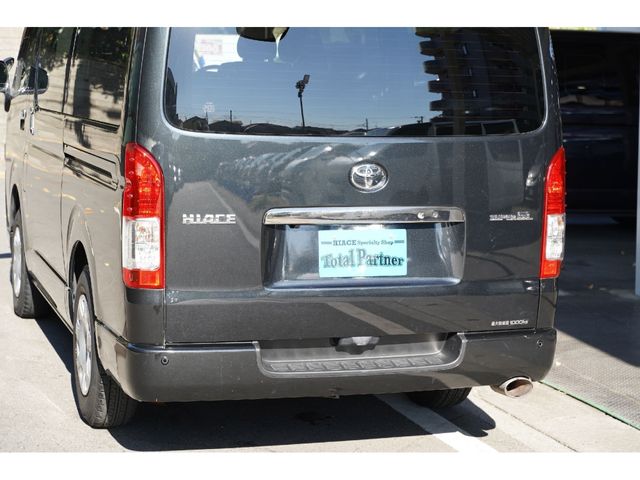 TOYOTA HIACE VAN 4WD 2016 Image 31