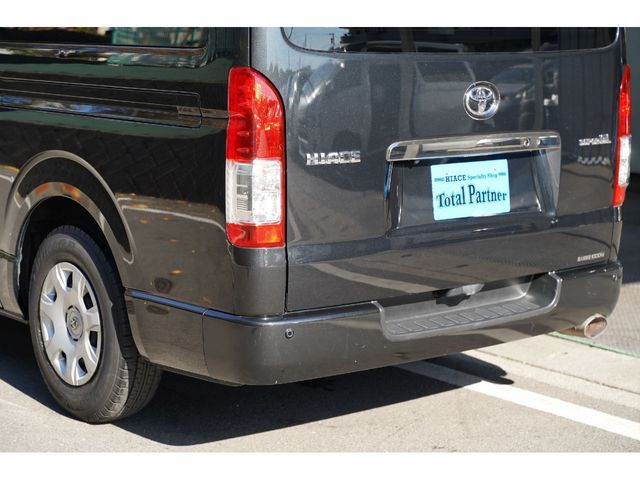 TOYOTA HIACE VAN 4WD 2016 Image 31