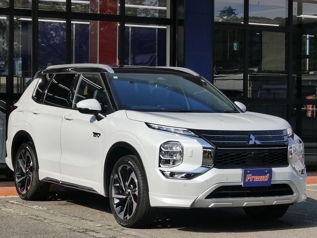 MITSUBISHI OUTLANDER PHEV 2024 Image 31