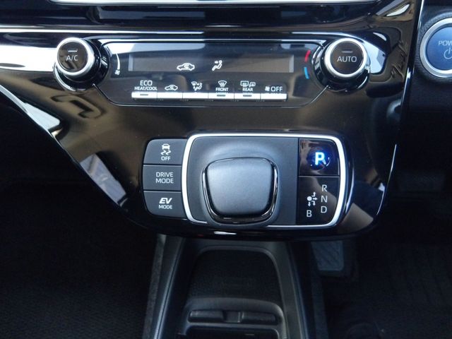 TOYOTA AQUA 2023 Image 31