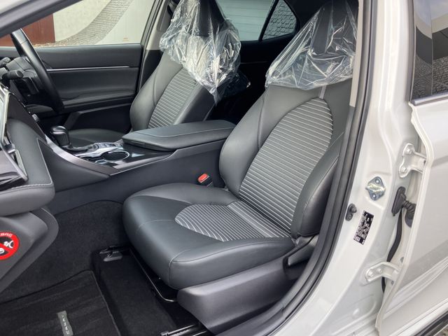 TOYOTA CAMRY HYBRID 2019 Image 31