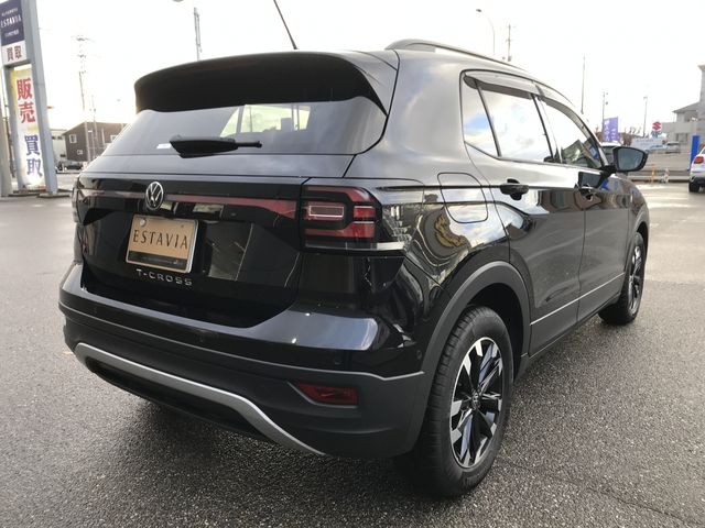 VOLKSWAGEN T-CROSS 2022 Image 31