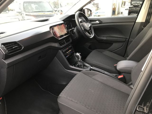 VOLKSWAGEN T-CROSS 2022 Image 31