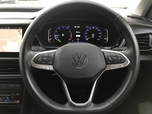 VOLKSWAGEN T-CROSS 2022 Image 31