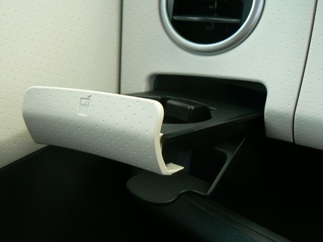 NISSAN MOCO 2011 Image 31