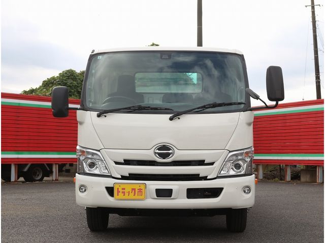 HINO DUTRO 2022 Image 31