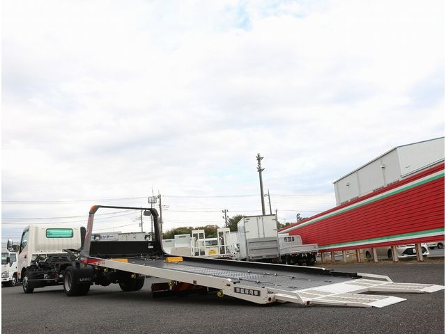 HINO DUTRO 2022 Image 31