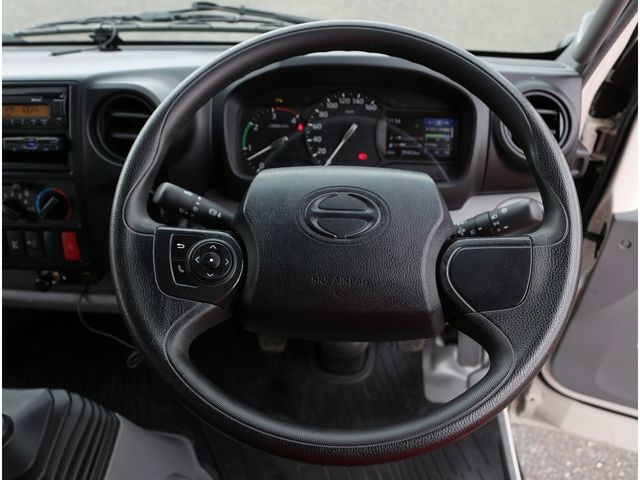 HINO DUTRO 2022 Image 31