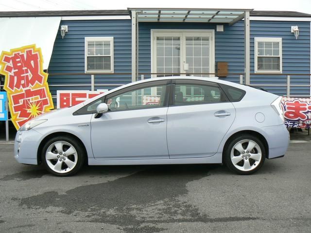 TOYOTA PRIUS 2010 Image 31