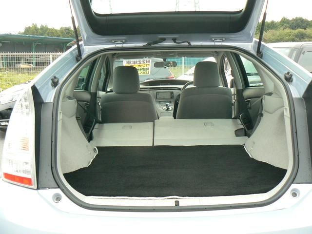 TOYOTA PRIUS 2010 Image 31