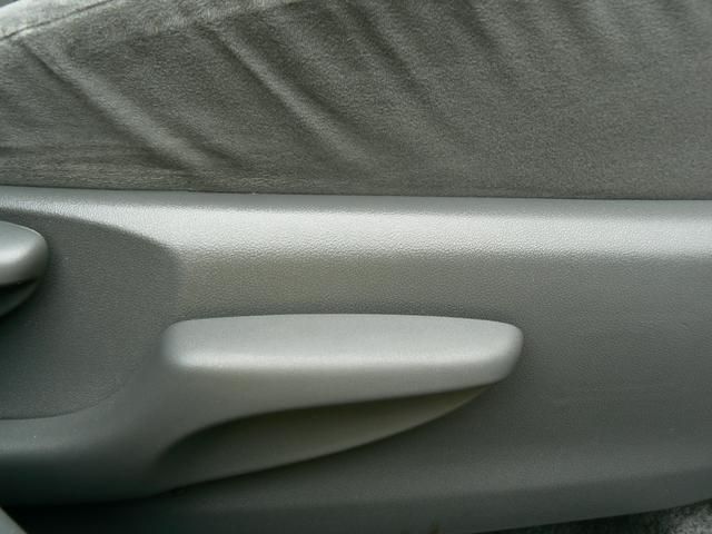 TOYOTA PRIUS 2010 Image 31