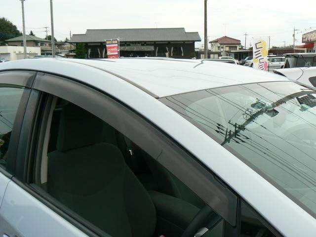 TOYOTA PRIUS 2010 Image 31