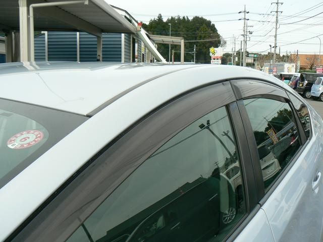 TOYOTA PRIUS 2010 Image 31