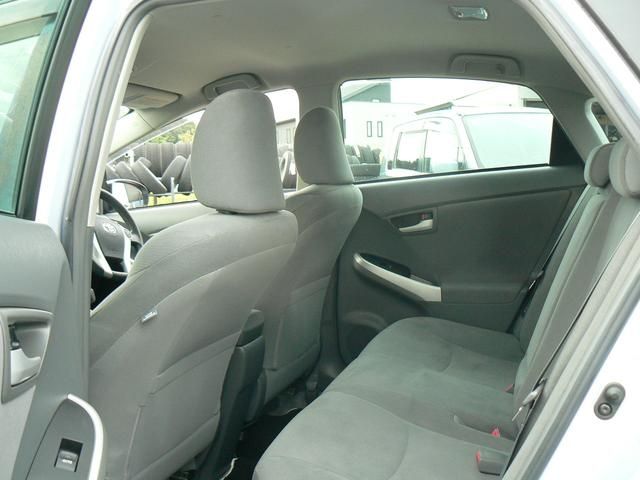 TOYOTA PRIUS 2010 Image 31