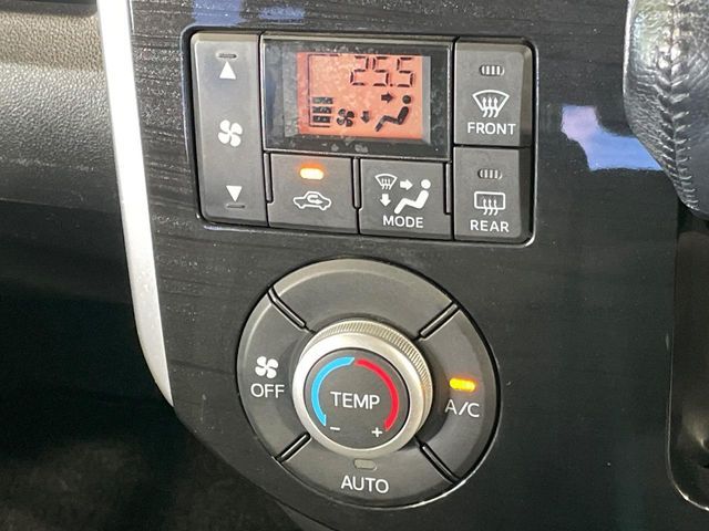 DAIHATSU TANTO CUSTOM 2016 Image 31