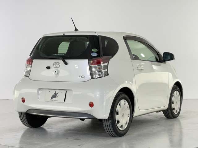 TOYOTA IQ 2013 Image 31