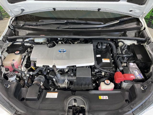 TOYOTA PRIUS 2018 Image 31