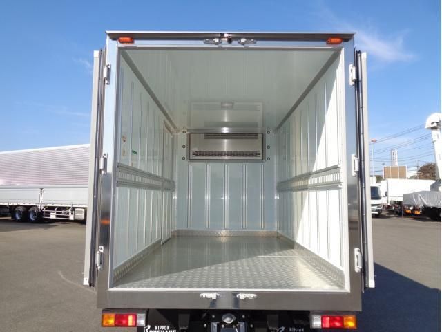 MITSUBISHI CANTER 2023 Image 31