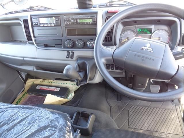 MITSUBISHI CANTER 2023 Image 31