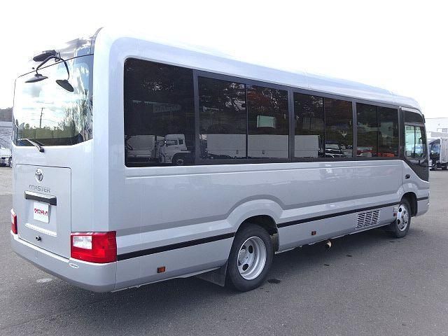 TOYOTA COASTER 2018 Image 31