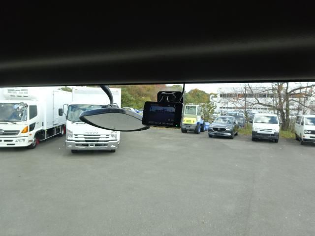 TOYOTA COASTER 2018 Image 31