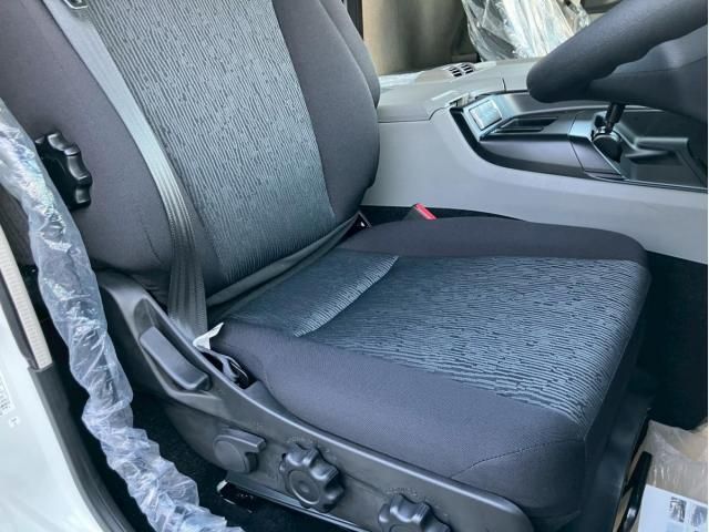 MITSUBISHI FUSOU SUPER GREAT 2024 Image 31