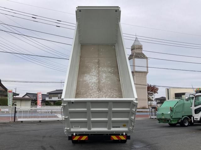 MITSUBISHI FUSOU SUPER GREAT 2025 Image 31