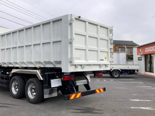 MITSUBISHI FUSOU SUPER GREAT 2025 Image 31