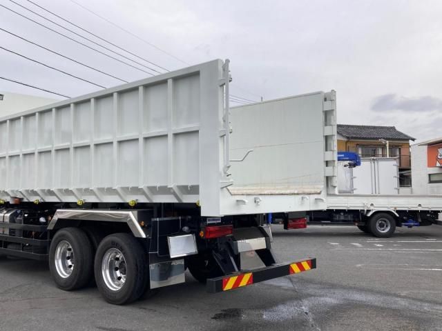 MITSUBISHI FUSOU SUPER GREAT 2025 Image 31