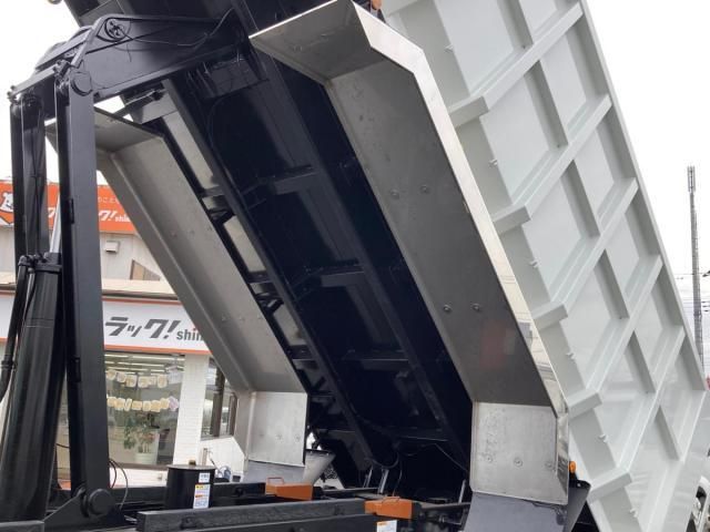 MITSUBISHI FUSOU SUPER GREAT 2025 Image 31