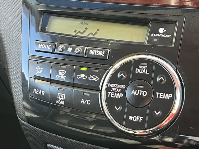 TOYOTA ESTIMA 2016 Image 31